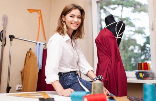 מה ההבדל בין שמלת מיני למידי?2